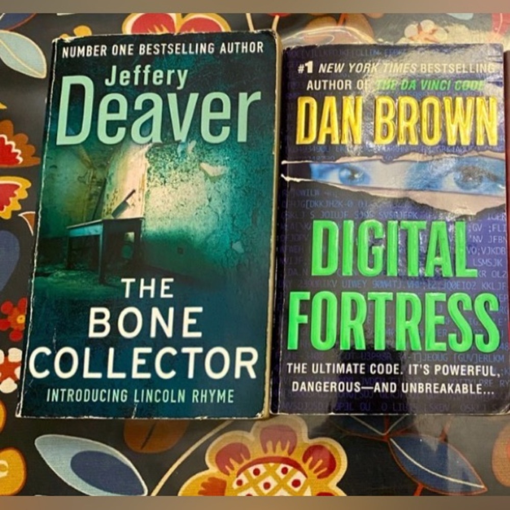Lot of 3 books Jeffrey Deaver, Dan Brown